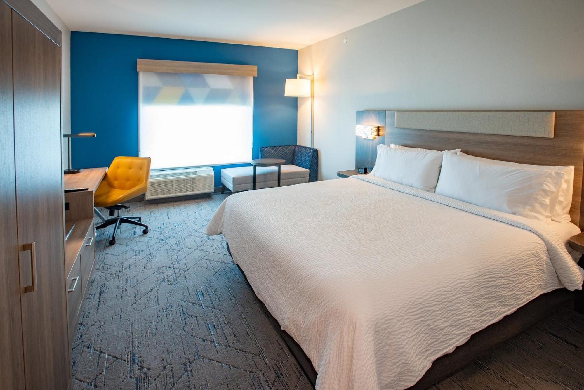 Hotel Express & Pensacola Airport North - I-10 By Ihg Ferry Pass